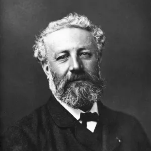 Julio Verne